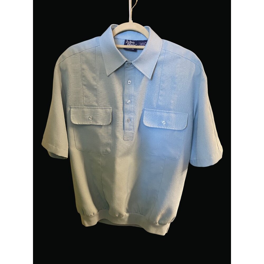 John Blair Light Blue Short Sleeve Shirt Button-Up Mens Size Medium IN01 J